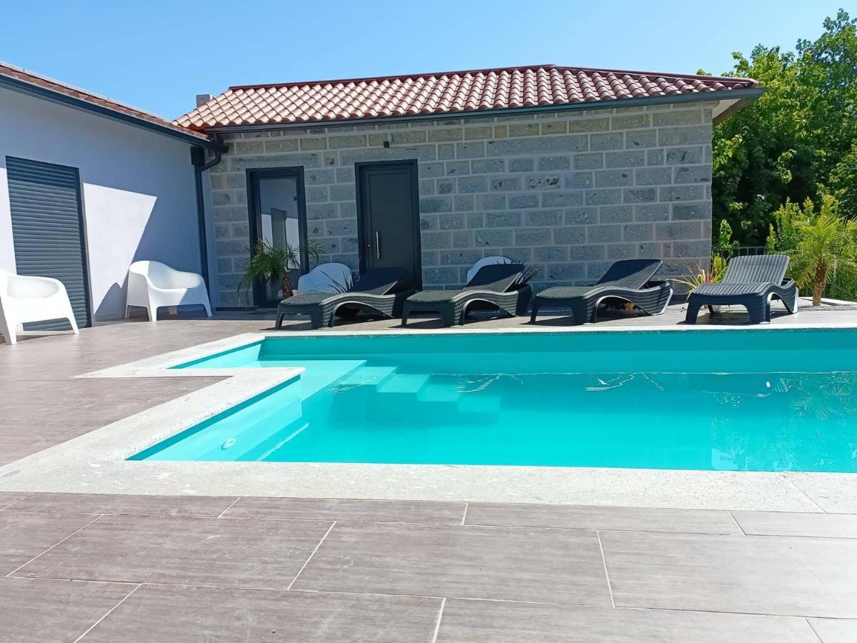 Villa Andreihouse à Amares Extérieur photo